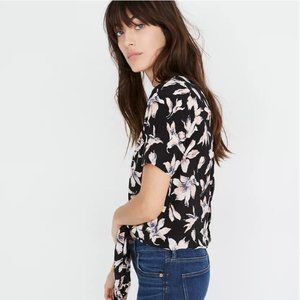 Silk Button-Back Tie Tee in Winter Orchid